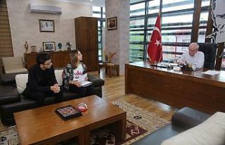 TÖS, Başkan Kazım Kurt’u eğitim çalıştayına...