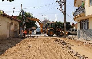 Turgutlu’da yol yapım çalışmaları hız kesmiyor