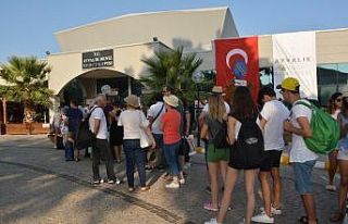 Türk tatilciler Kurban Bayramı’nda da Ege Adaları’ndan...
