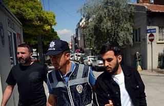 Uyuşturucu ticareti yapan şüpheli adliyede