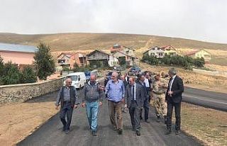 Vali Epcim asfalt çalışmalarını inceledi