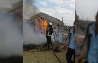 Van’da konteyner yangını