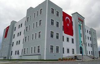 Yalova Üniversitesinde Anayasa Mahkemesi’ne tepki