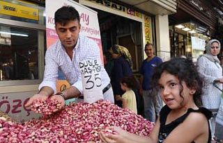 Yok yılını yaşayan Antep fıstığı cep yakıyor