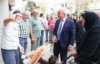 Yüzlerce esnafın dev kahvaltı sofrasında buluşması...