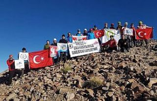 30 Ağustos Zafer Bayramı Erciyes Tırmanışı yapıldı