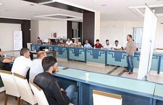 32 saatlik eğitimle girişimci adayı oldular