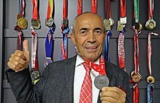 70 yaşındaki demir adam: "120 yaşına kadar...