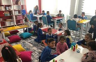 Ağrı’da zeka oyunları ve okuma salonu açıldı