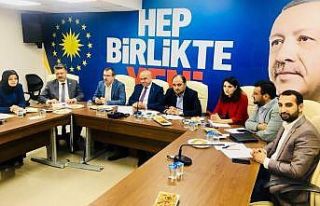 AK Parti İl Başkanlığı’nda geniş katılımlı...