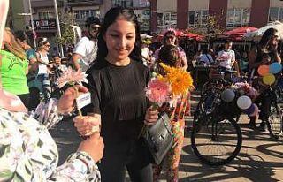 Akademiden Sanat’tan ‘Süslü Kadınlar Bisiklet...