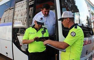 Alaşehir’de öğrenci servisleri denetlendi