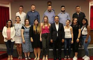 Alman öğrenciler Torbalı’da staj görüyor