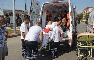 Ambulans kaza yapınca yeniden hastanelik oldu