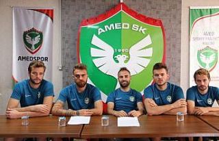 Amed Sportif Faaliyetler’de bazı futbolculardan...