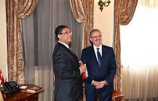 Antalya’da Hint rüzgarı esiyor