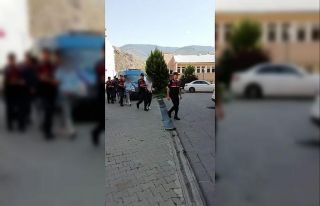 Araç aküsü çalan suç çetesi yakalandı