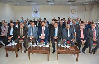 Ardahan’da ’APİTERAPİ’ Konferansı düzenlendi