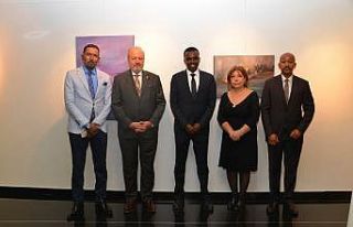 ASO’da “İmgesel Yorumlar” sergisi