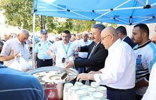 Aşureler Başkan Palancıoğlu’ndan