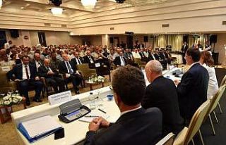 Başdenetçi Şeref Malkoç, Gaziantep’teki denetçilerle...