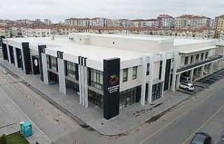 Başkan Çolakbayrakdar, Sosyal Yaşam Alanlarıyla...