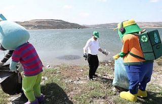 Başkan Kartoğlu temiz çevre için kolları sıvadı