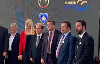 Başkan Öz, Kosova’da Business Forum Prizren’e...
