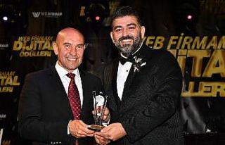 Başkan Soyer’e sosyal medya ödülü