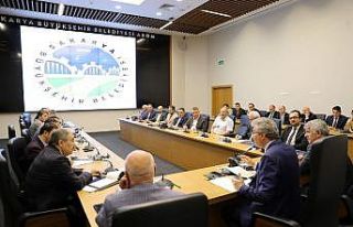 Başkan Yüce Büyükşehir, SASKİ ve BELPAŞ bürokratlarıyla...