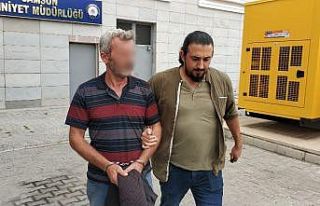 Bıçakla bir kişiyi ağır yaralayan adliyeye sevk...