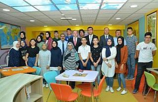 Bigadiç’te "Z-Kütüphane" açıldı