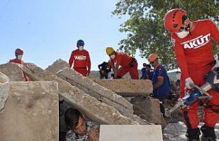 Bingöl’de 310 personelle gerçeği aratmayan deprem...