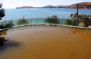 Bodrum’da kabus gecesi; Su borusu bomba gibi patladı...