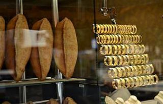 Bu kuyumcuya ’altın’ almaya gelen ‘ekmek’...