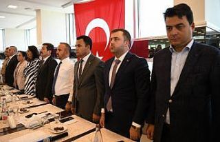 Bülent Turan: “O annelere destek olmak sizi AK...