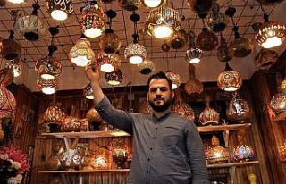 Bursalı mühendis su kabağından avize yapıp Amerika’ya...