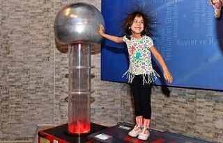 Büyükşehirden minik emekçilere sürpriz