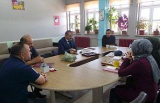 Çavdarhisar’da okul ziyaretleri