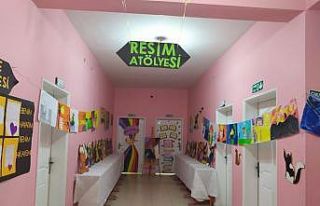 Çocukların hayal gücü resimlere yansıdı