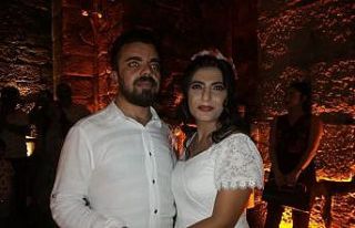 Dara kazılarında tanıştılar, Babil zindanlarında...