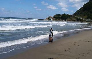 Denizde kaybolan genci arama çalışmaları devam...