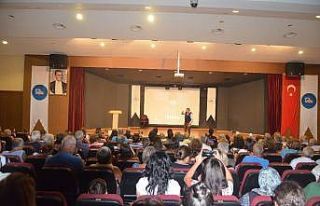 Didim’de ‘Okumak, Okutmak ve Okullu Olmak’ konferansı
