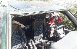 Direksiyon hakimiyetini kaybetti şarampole uçtu:...