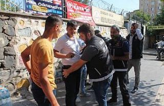 Diyarbakır’da okul önlerinde uyuşturucu ve güvenlik...