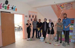 Doğunun fedakar öğretmenleri okullarını eğitim-öğretime...