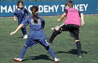 Dünya yıldızı Neymar 2. sırada, birinci sırada...