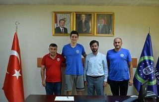 Efelere genç smaçör