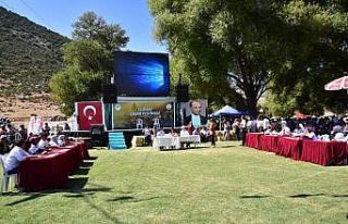 Elmalı Çoban Festivali renkli görüntülere sahne...