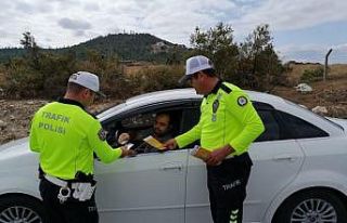 Emet’te sürücülerin sigara yasağına uyup uymadıkları...